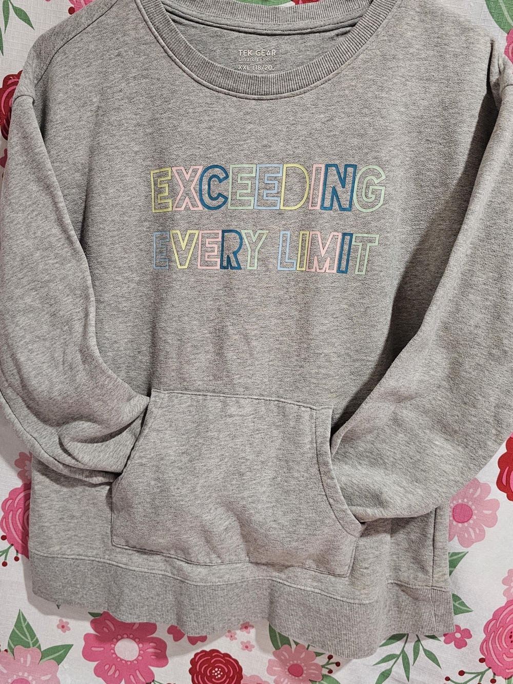 Tek Gear Gray 'Exceeding Every Limit' Girl's Sweatshirt